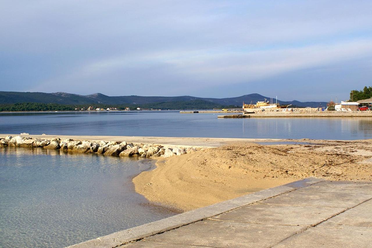 Apartments By The Sea Turanj, Biograd - 364 외부 사진